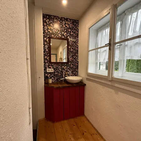 Apartment - Direkt Am Fluss, Balkon, Rustikal, Idylisch *
